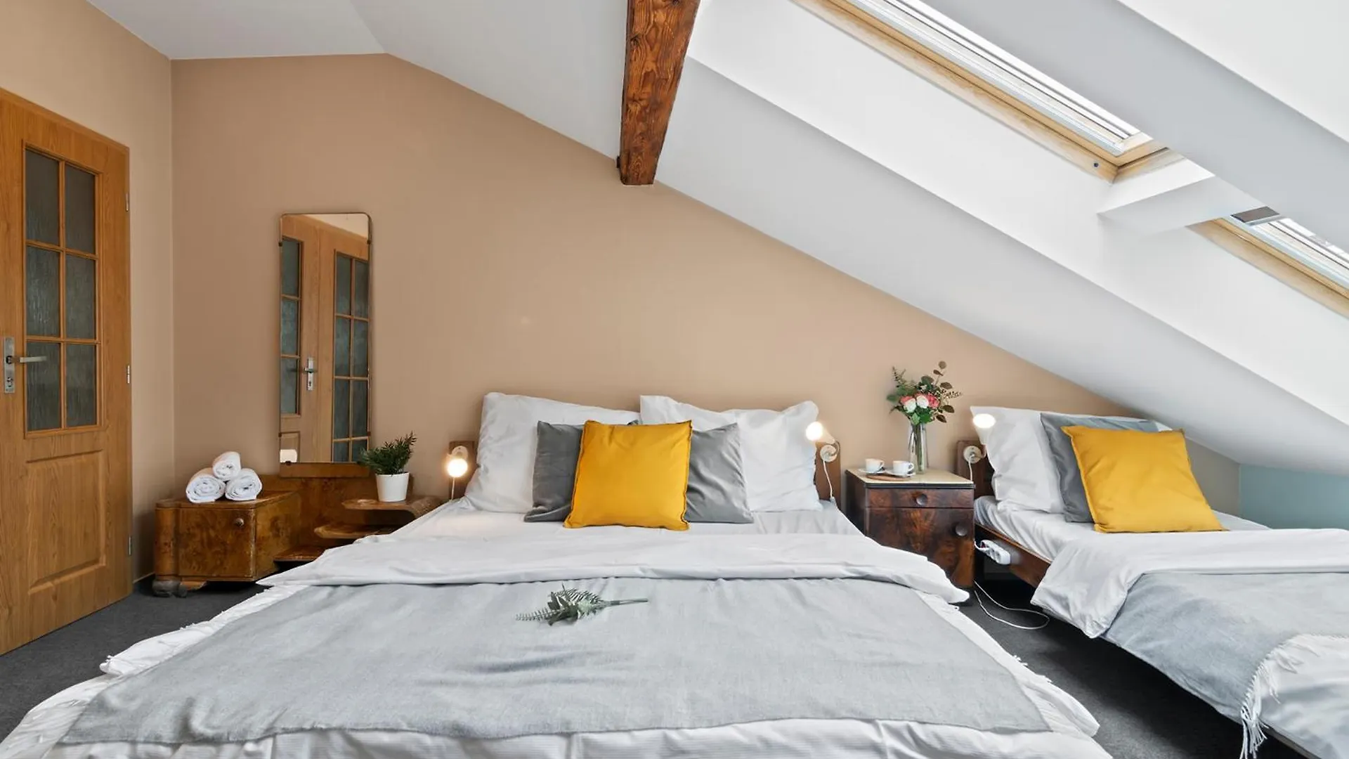Vintage Apts In Heart Of Prague By Michal&Friends